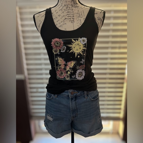 Celestial Scoop Neck Tank Top - Picture 2 of 6